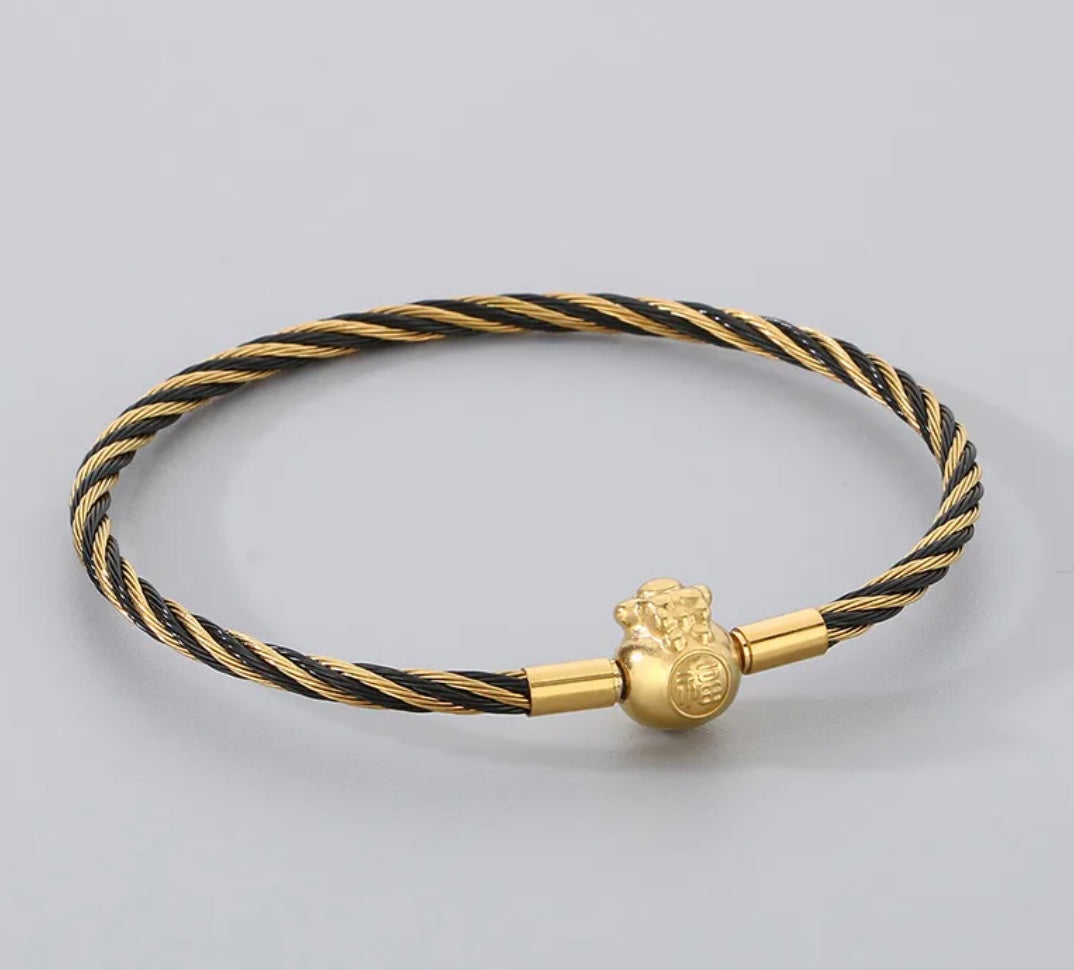 Minimalist Lucky Bag Bangle