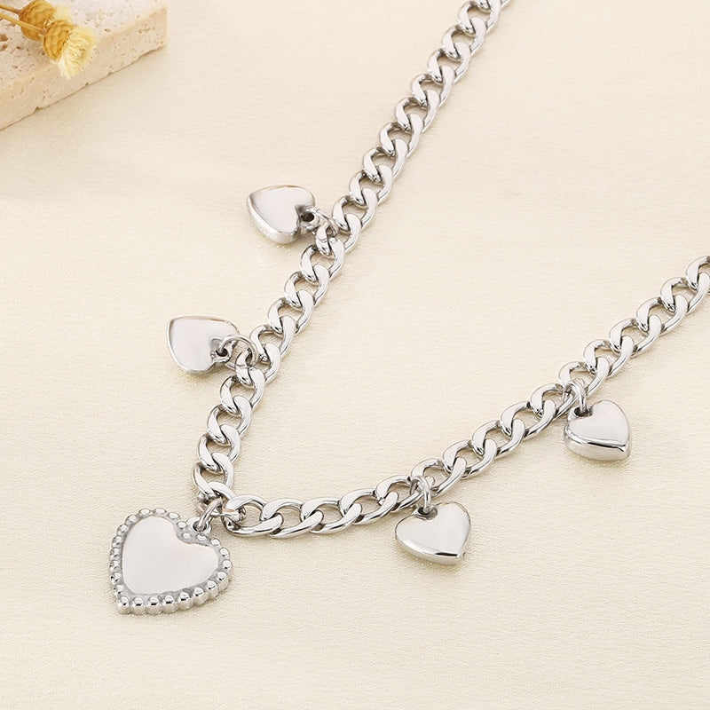 Streetwear Heart-Shaped 18K Gold Plated Pendant Necklace for Women