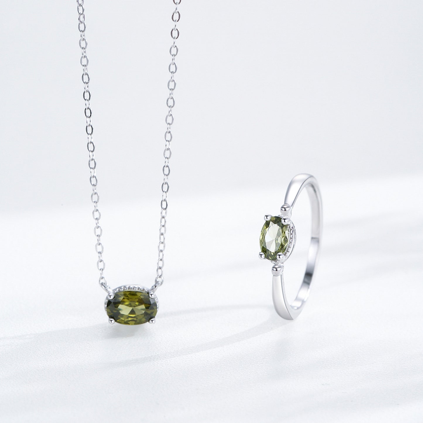 Olive Necklace and Ring Gems Set