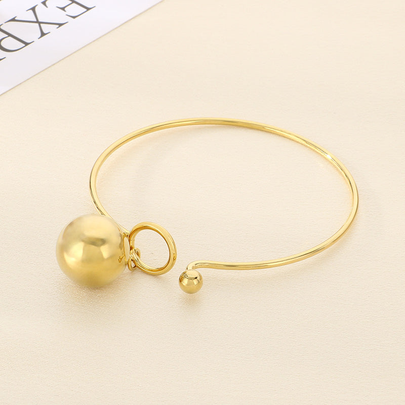 Vintage Style Round Bangle